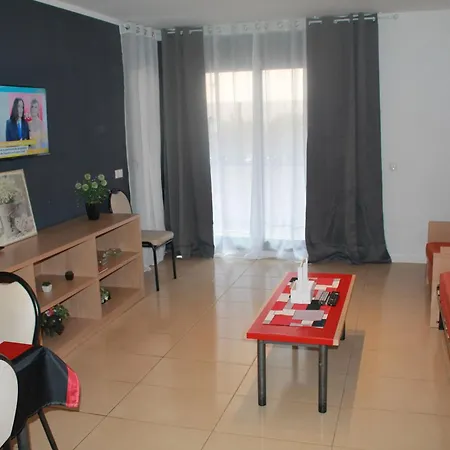 Piso Solymar Trimar בית נופש *