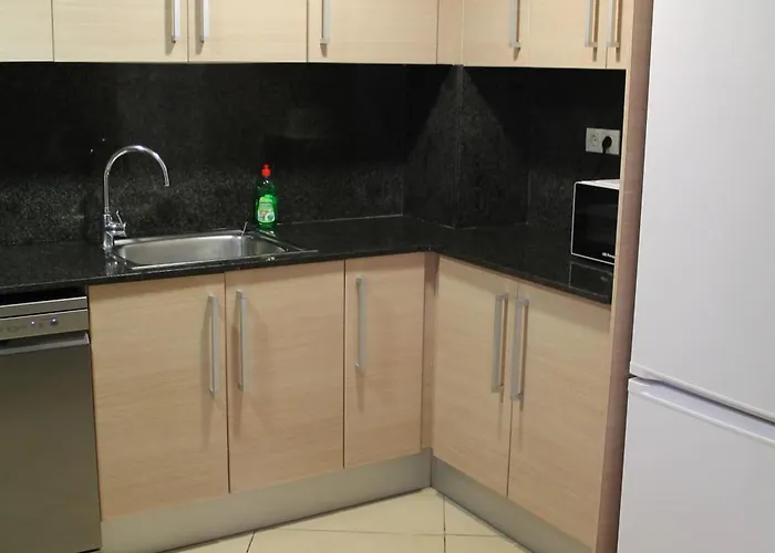 Piso Solymar Trimar * 滨海略雷特